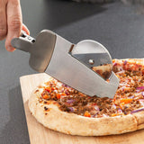 Découpeur design de pizza 4 en 1 - roulette, coupe dents de scie pour les bords, spatule pour les parts et une pince - livraison offerte